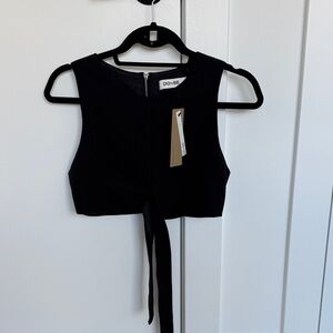 DO+BE Black Sleeveless Tie-Front Crop Top